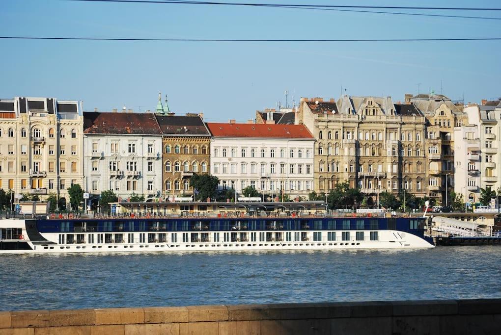 Riverside City Center, 5Th District Budapeste Exterior foto