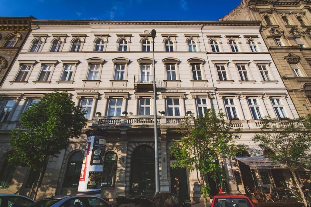 Riverside City Center, 5Th District Budapeste Exterior foto
