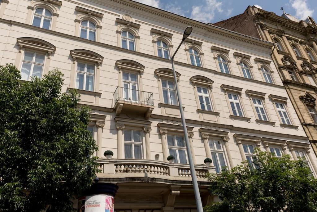 Riverside City Center, 5Th District Budapeste Exterior foto